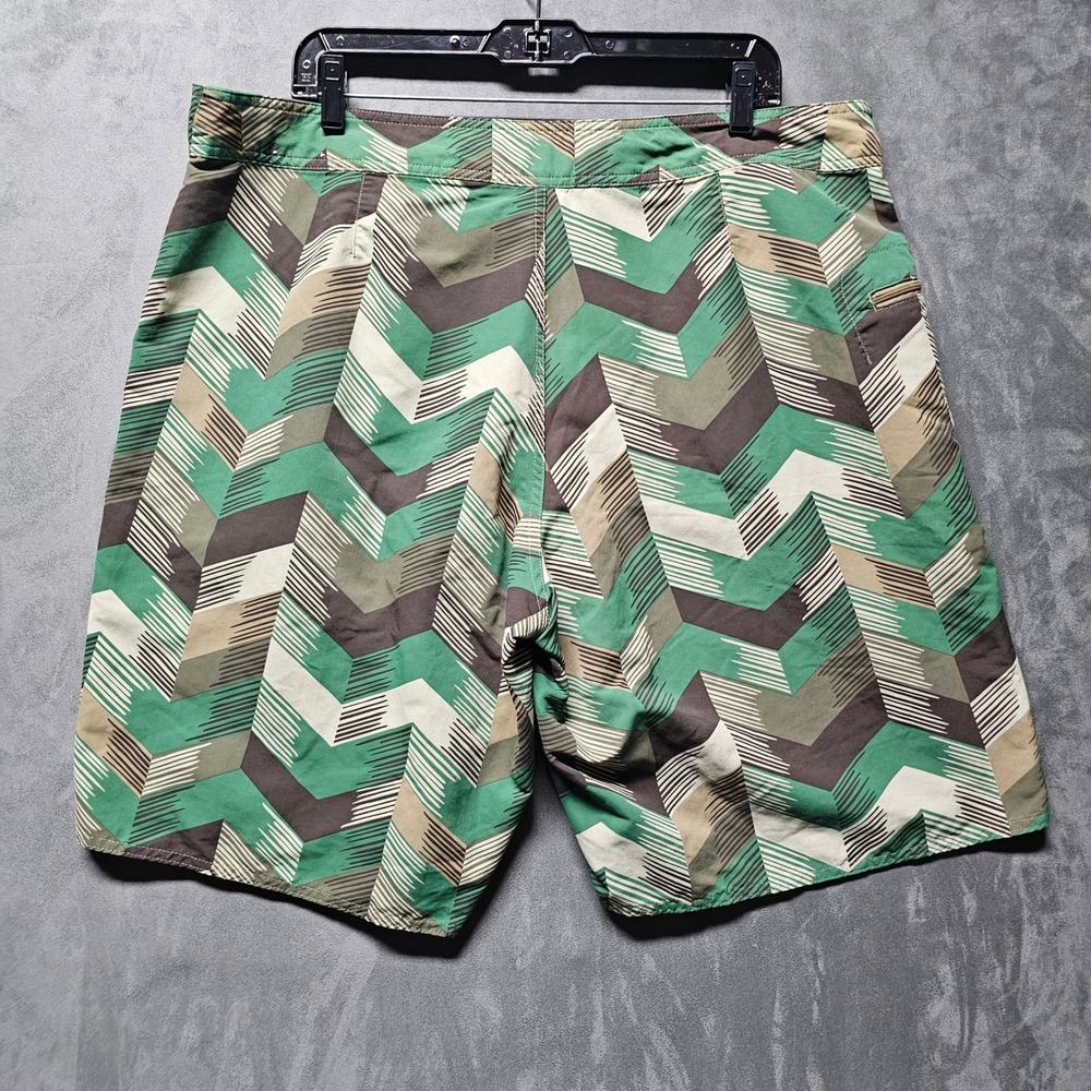 Patagonia Mens Board Shorts Size 38‎ Green Brown Geometric Chevron Swim Trunks